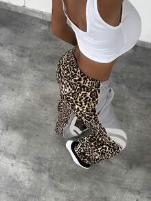 Calça Esportiva Casual e Fashionista para Mulheres, Estampa de Leopardo e Listras em Cores Sólidas para Outono e Inverno, Modelo Solto com Cadarço