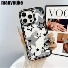 Funda 3 en 1 con diseño de cinco puntas y doble cara con tachuelas, compatible con las series 16 Pro, 16, 15 Pro, 14, 14 Plus, 14 Pro, 13, 13 Pro, 12 Pro y 11 Pro. Suave y resistente a caídas y manchas, ideal tanto para hombres como para mujeres. Incluye adornos. - Blanco - Ver 6