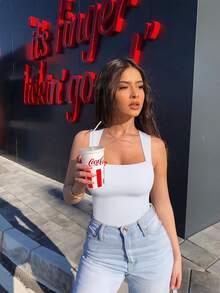 OQQ 3 Piece Bodysuits For Women Sexy Ribbed Strappy Square Neck Stretch Tank Tops Bodysuits - 黑,豆綠,白 - 查看 4