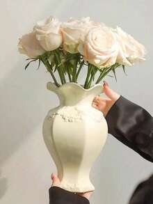 1 pieza Jarrón de cerámica con relieve de estilo francés retro, diseño de rosa tallada redonda, elegante decoración del hogar para mesa, jarrón altamente atractivo para arreglos florales, decoración de sala de estar y dormitorio, jarrón para centros de mesa