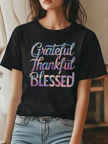 "Grateful Thankful " Women's Oversized T-Shirt - O-Neck Short Sleeve Casual Top With Vibrant Gradient Lettering, Breathable Fabric For Spring Summer Outdoor Wear, Machine Washable, Positive Graphic Tee, Comfortable Fit Shirt, Durable Fabric Tee - 黑色 - 查看 1