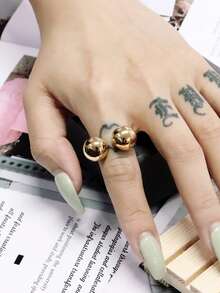 1 pièce Bague à boules lisses plaquée or 18 carats en acier inoxydable, convient pour les fêtes et le port quotidien des femmes, style de conception de perles classique européen et américain, bijou en or simple et élégant, bijou pour le doigt de mariage, filles, femmes, mères, proches, amis, beau mariage, anniversaire, fête des mères, cadeau de la Saint-Valentin pour la petite amie - Doré - Voir 3