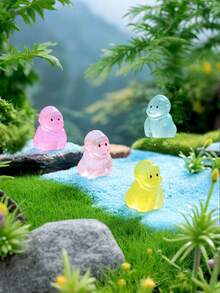 20 piezas de mini gorilas de resina luminosos que brillan en la oscuridad, pequeñas figuras de chimpancé en miniatura, accesorios de animales monos diminutos para decoración de jardín de hadas DIY, contenedor de vidrio, decoración de plantas en maceta, manualidades de paisaje micro, decoración de jardín, accesorios para el interior del automóvil, decoración de fiestas temáticas, regalo de cumpleaños perfecto (color aleatorio)