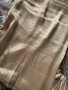 1pc Women's Boho Classic Crocodile Skin Pattern Hijab, Fashionable Satin Glossy Snake Skin Scarf, Suitable For Daily Life And Photo Shooting - Camel - View 8