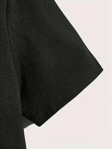 Men's Breathable Cotton Crew Neck T-Shirt – Christmas Story "A Nightmare Before Christmas" Design, Casual Short Sleeve Tee With "INT IT GLORIOUS?"Graphic, Black, Christmas Shirts - Black - View 3