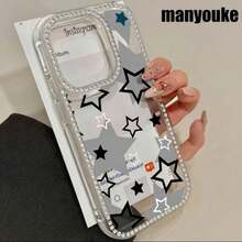 Funda 3 en 1 con diseño de cinco puntas y doble cara con tachuelas, compatible con las series 16 Pro, 16, 15 Pro, 14, 14 Plus, 14 Pro, 13, 13 Pro, 12 Pro y 11 Pro. Suave y resistente a caídas y manchas, ideal tanto para hombres como para mujeres. Incluye adornos. - Blanco - Ver 5