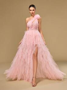 优雅迷人的粉色网眼舞会礼服，无袖，不对称领口，荷叶边饰边，开衩，长款设计