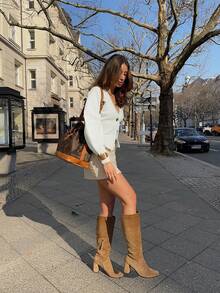 2026 Primavera/Verano Nuevo Cárdigan de punto de mujer de manga larga con cuello en V, abotonadura sencilla y botones metálicos, de unicolor, elegante y casual, talla grande, color blanco, adecuado para el Día de San Valentín, cumpleaños, crucero y conciertos de mujeres - Blanco - Ver 6