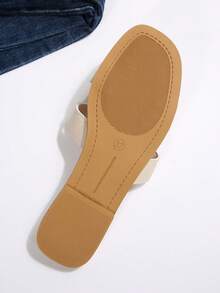 全新女士时尚优雅镂空PU皮革沙滩凉鞋