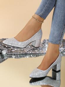 Tacones altos de tacón grueso con lentejuelas de unicolor elegante para mujer, nuevos para el otoño de 2025. Zapatos de tacón con puntera puntiaguda y brillantes rhinestones para mujer. Tacones altos de moda para fiestas, banquetes, bailes, versátiles para primavera, verano y otoño.