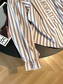 白色条纹荷叶边领长袖纽扣宽松女式衬衫，优雅百搭，适合通勤和外出穿着，春夏款 - 彩色 - 查看 9