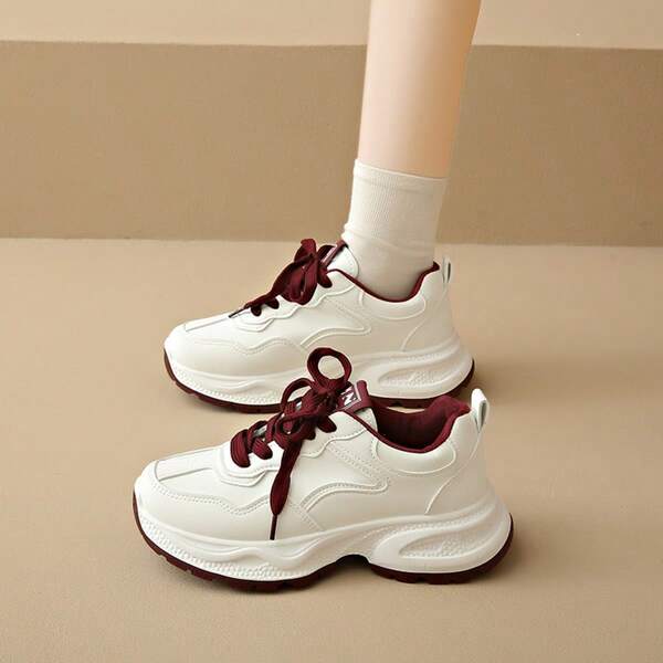 أحذية رياضية نسائية جديدة ذات كعب سميك، أحذية كاجوال خفيفة الوزن، أحذية بيضاء صغيرة، أحذية تنس، أحذية ركض متعددة الاستخدامات، أحذية رياضية كتلية جميلة وعصرية خفيفة الوزن
