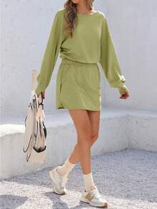 Women Long Sleeve Active Dress Backless Keyhole Workout Dress With Built In Shorts Oversized Athletic Skort Dress Tennis Core Aesthetic Gym To Street Fashion Tummy Control 2024 Sporty Dresses - 軍綠色 - 查看 4
