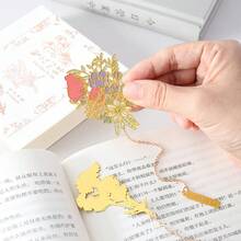 Vintage Chinese Style Floral Copper Bookmarks, Decorative Metal Collectibles, Exquisite Crafts, Christmas Gift - Multicolor - View 4