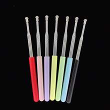 可伸缩笔架。适用于课堂教师和儿童阅读。Dumero 的可伸缩笔配有用于触摸屏的手写笔和用于演示的可伸缩教鞭。颜色随机。它是课堂必备品。