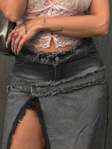 Y2K复古水洗毛边不对称下摆修身牛仔裙，纽扣可转换成牛仔迷你裙，性感音乐节 - 黑灰色 - 查看 6