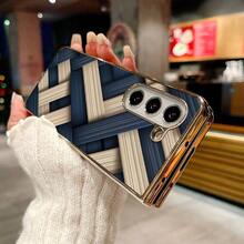 Luxury PU Leather Case, Leather Texture Feel Graphic Strip, Heart Leopard Print Foldable Mobile Phone Case Compatible With Sam Galaxy Z FLIP FLOP 3 4 5 6 Gold Plated PC Cellphone Protective Shell Design For MOTO RAZR 40 50 60 ULTRA - 彩色條紋 - 查看 4