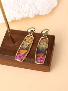 一对时尚多色干花树脂效果矩形吊坠耳环，精致百搭，适合女性佩戴，适合度假、派对和日常佩戴。实物干花与图片略有差异 - 彩色 - 查看 4