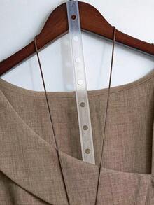 大码女式纯色不对称领时尚卷袖长袖衬衫，配系带，适合所有季节，春季款 - 卡其色 - 查看 5