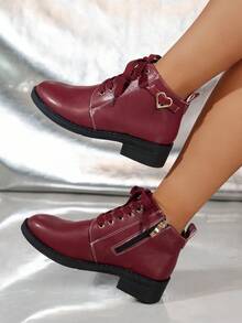 2025 年秋冬女款新款勃艮第系带侧拉链心形装饰奢华时尚百搭机车踝靴，休闲户外欧洲和英国风格粗跟度假推荐仙女时尚法式简约踝靴和短靴 - 酒紅色 - 查看 2