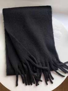 1pc Men's Autumn And Winter Thick Solid Color Tassel Scarf, Fashionable Versatile Warm Scarf, Long Flowing Fringe Scarf, Suitable For Both Men And Women