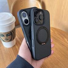 Carbon Fiber 360 ° Rotating Bracket Mobile Phone Case, Made Of TPU + PC Material, Supports Magnetic Attraction, Light Beige Texture Does Not Leave Fingerprints. Simple And High-End Fashion, Suitable For IPhone 16 Pro Max/16 Pro/16/IPhone 15 Pro Max/15 Pro/15/IPhone 14 Pro Max/14 Pro/14/IPhone 13 Pro Max/13 Pro/13 - 黑色 - 查看 7