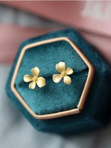 زوج من أقراط الأزهار، أقراط زهرة الياسمين، مصنوعة من الفولاذ المقاوم للصدأ 304، أقراط زهرة البوانسيانا، أقراط بتلات بسيطة، مناسبة للاستخدام اليومي للنساء