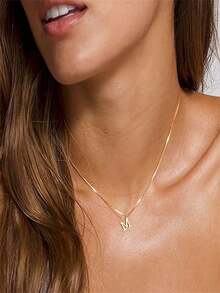 1pc Exquisite Fashion Jewelry Necklace, Stainless Steel A-Z,26 English Initials Pendant, Holiday, Suitable Women To Wear Daily Stainless Steel Letter Pendant Necklace - 黃金 - 查看 4