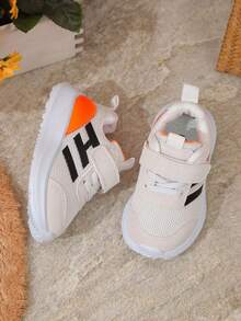 1 par de zapatos deportivos casuales, ligeros y antideslizantes de PU, adecuados para el otoño, de estilo moderno y apropiados para estudiantes de ambos sexos