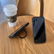 Carbon Fiber 360 ° Rotating Bracket Mobile Phone Case, Made Of TPU + PC Material, Supports Magnetic Attraction, Light Beige Texture Does Not Leave Fingerprints. Simple And High-End Fashion, Suitable For IPhone 16 Pro Max/16 Pro/16/IPhone 15 Pro Max/15 Pro/15/IPhone 14 Pro Max/14 Pro/14/IPhone 13 Pro Max/13 Pro/13 - 黑色 - 查看 3