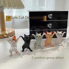 2 szt. uroczych uchwytów na figurki kotów: urocze, wielofunkcyjne podstawki do artykułów papierniczych, drobnych przedmiotów na biurku i jako element wystroju wnętrz