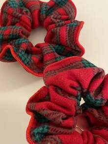 2pcs Retro Fashion Simple Personalized Fabric Plaid Red & Green Christmas Vibe Hair Scrunchies, Versatile Hair Accessories For Women, Hair Ties, Scrunchy Hair Ties