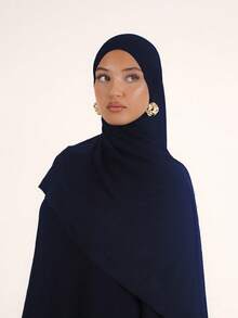 1件装女士简约经典纯色优雅休闲流苏针织头巾围巾，柔软针织面料，适合日常生活、外出和聚会等场合佩戴。 - 藏青色 - 查看 3