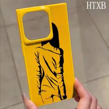 Funda protectora con diseño de espalda de una chica en la parte trasera, compatible con los modelos 16 Pro, 16, 15 Pro, 14, 14 Plus, 13, 13 Pro, 12 Pro y 12 Pro Plus. Cuenta con un diseño integral a prueba de golpes con una amplia abertura, un elegante marco brillante y una excelente calidad. - Amarillo - Ver 2