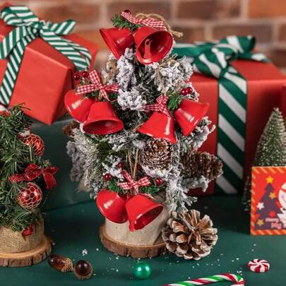 1 قطعة جرس عيد الميلاد من الحديد الزهر مزين بفيونكة مربعات حمراء وبيضاء وأوراق خضراء - مناسب لديكور المنزل في المناسبات، تزيين الشجرة/الطاولة/المدفأة، تصميم تقليدي، مواد آمنة للخارج، اختيار هدايا موسمية هدية عيد الميلاد