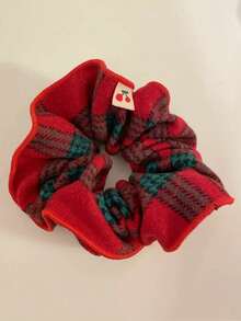 2pcs Retro Fashion Simple Personalized Fabric Plaid Red & Green Christmas Vibe Hair Scrunchies, Versatile Hair Accessories For Women, Hair Ties, Scrunchy Hair Ties