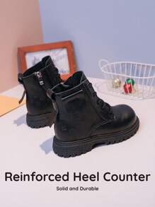 1 双儿童新款 3D 花卉压花靴，黑色 PU 设计，心形拉链，厚底，适合儿童，四季皆宜，通勤，度假，聚会