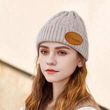 Niestandardowa skórzana etykieta na czapkę z dzianiny, skórzana etykieta na odzież, skórzana etykieta na akcesoria odzieżowe, marka dżinsowej skóry, ręcznie robione logo DIY, marka nitów, niestandardowa etykieta, skórzana klamra do bransoletki DIY, karabińczyk do zawieszania etui na telefon, skórzany pasek do torebki, skórzany pasek do uchwytu - Owalna skórzana etykieta - Zobacz 3