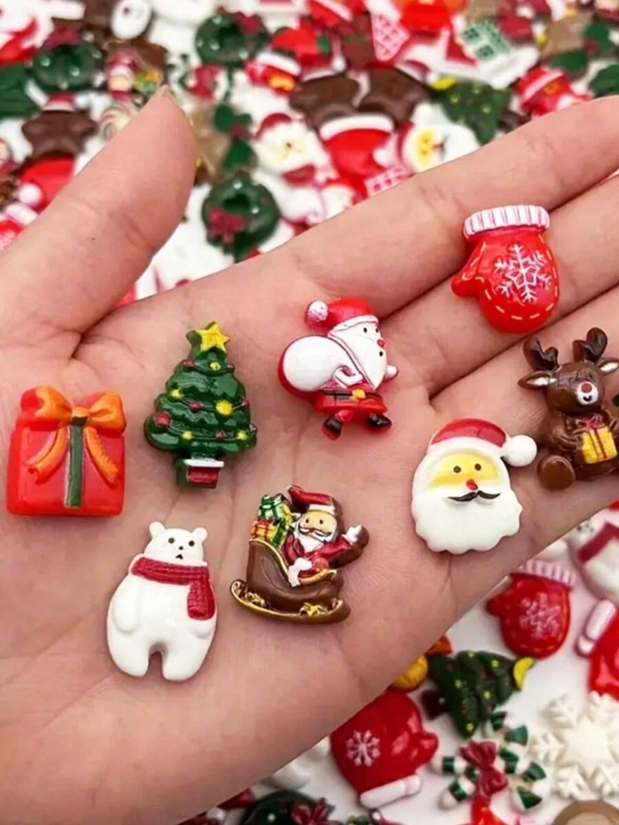 50pcs/20pcs Various Christmas-Style Miniature Resin Ornaments, Santa Claus, Snowman, Christmas Tree, Bells And Various Resin Miniature Landscape Accessories, Suitable For DIY Decorative Crafts, Home Desktop Entertainment Decorations, Christmas Decorations, Christmas Gifts, Christmas Home Decorations, Christmas Room Decorations