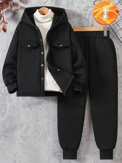 适合青少年男孩的 4 粒扣连帽运动衫，黑色，春秋套装 男童连帽运动衫，带假口袋，长袖，两件套 儿童时尚连帽运动衫两件套，秋季字母印花连帽衫和裤子两件套 男童休闲图案印花连帽运动衫和裤子套装，有弹性