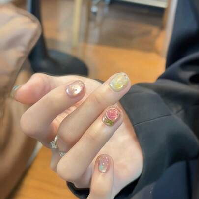 Móng tay giả hình dưa hấu dễ thương, móng tay giả tròn ngắn, móng tay giả thủ công.