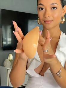 2 PCS Double Sided Sticky Push Up Bra Inserts - Reusable Adhesive Bra With Padding - Sticky Bra For Dresses Bikinis Bra Inserts,Double Sided Self-Adhesive Bra Pads,Sticky Bra Sticky Push Up Bra Lingerie Set Sticky Push Up Bra Push Up Sticky Bra Boob Pads Chest Pads Adhesive Pads - Multicolor - View 6