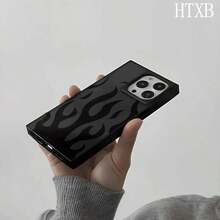 Teléfono con diseño de llamas y bloques negros, compatible con los modelos 16 Pro, 16, 15 Pro, 14, 14 Plus, 13, 13 Pro, 12 Pro y 12 Pro. Ofrece cobertura total a prueba de golpes, un amplio orificio, un elegante marco brillante y una excelente calidad de imagen. - Amarillo - Ver 6