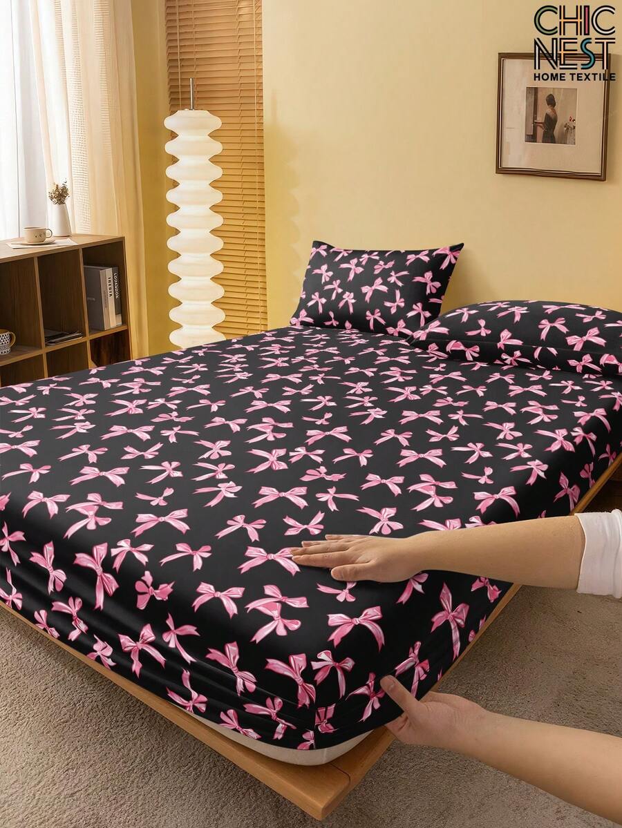 1pc Black & Pink Plaid Bow Pattern Fitted Sheet, Mattress Protector, Valentine's Heart Mattress Cover, Soft & Breathable Bedsheet, Fits Twin, Full, Queen, King Size Beds, Deep Pocket Design, Home Textile, Suitable For Dorm Beds - Black - View 1