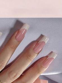 150 Stücke mittelgroße rechteckige französische Nägel - verschiedene Farben, gepresste französische quadratische 3-in-1 Gel-Falschnägel, 15 Größen für DIY-Nägel, dauerhafte Falschnägel, geeignet für Frauen und Nagelstudios