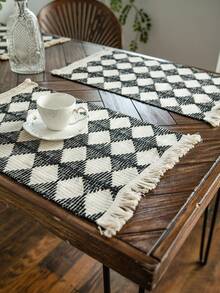1 khăn trải bàn kiểu Mỹ, họa tiết kẻ caro đen trắng, thiết kế tua rua dệt tay, đa năng cho ăn uống, tiệc tùng, dã ngoại, đạo cụ chụp ảnh, trang trí không gian, phong cách châu Âu - Đen và trắng - Xem 10
