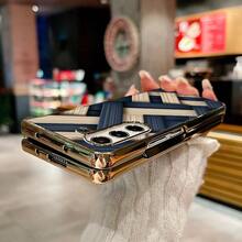 Luxury PU Leather Case, Leather Texture Feel Graphic Strip, Heart Leopard Print Foldable Mobile Phone Case Compatible With Sam Galaxy Z FLIP FLOP 3 4 5 6 Gold Plated PC Cellphone Protective Shell Design For MOTO RAZR 40 50 60 ULTRA - 彩色條紋 - 查看 3