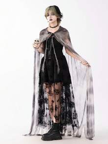 1 áo choàng Halloween có mũ màu đen, 1 áo blouse phù thủy ren, 1 khăn choàng lưới, 1 nơ cổ bèo nhún, họa tiết hoa - A - Xem 6