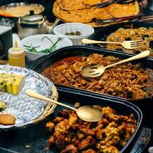 6 Stücke hochwertiges Besteck-Set aus Edelstahl, beinhaltet Servierlöffel, Kelle, Serviergabel, Suppenlöffel, Kuchenheber, Buttermesser, geeignet für Bankette, Buffets, Restaurants, Hotels, Zuhause (verschiedene Farben erhältlich), Catering Küchen Essservice Set, Edelstahl Buffet Party Serviergeschirr