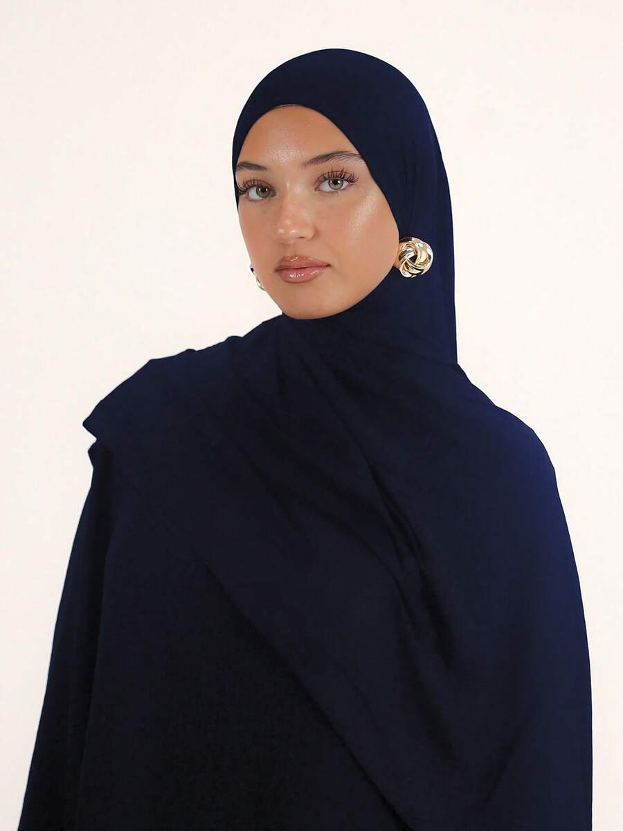 1件装女士简约经典纯色优雅休闲流苏针织头巾围巾，柔软针织面料，适合日常生活、外出和聚会等场合佩戴。